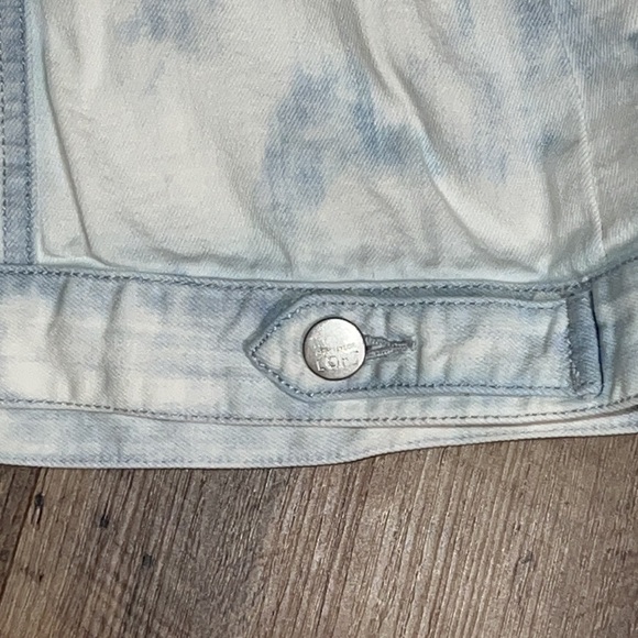 🌟Loft Lot🌟Acid Washed Jean Jacket (XL) & Matching Mini Skirt (32/14), EUC‼️‼️ - Picture 5 of 13